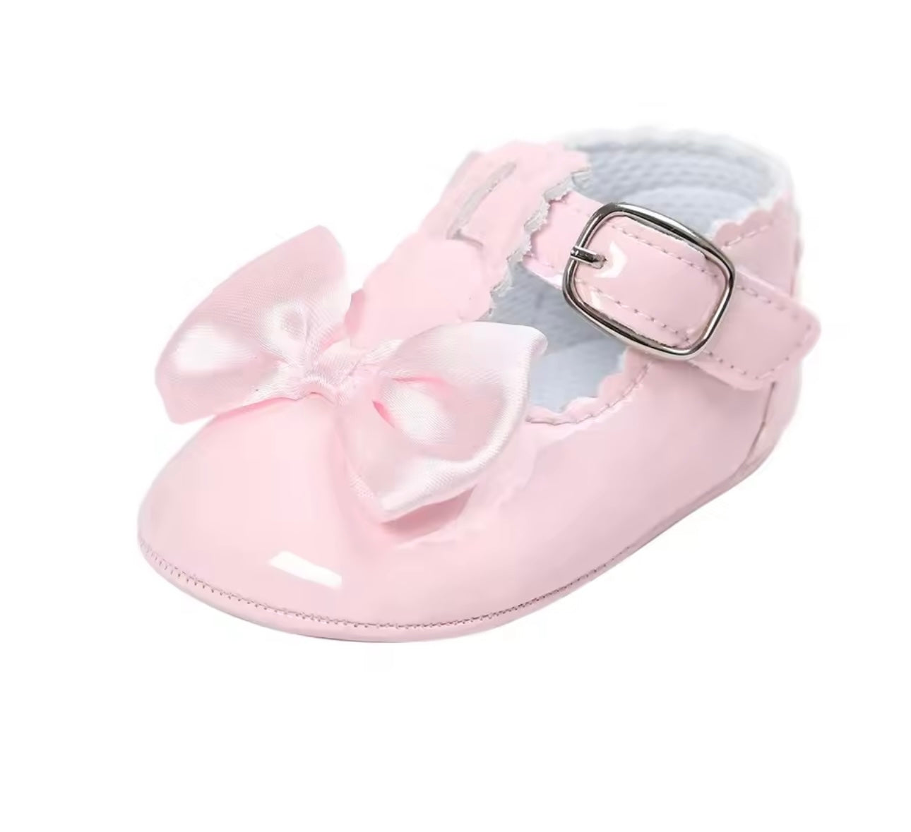 Pink bow shoes