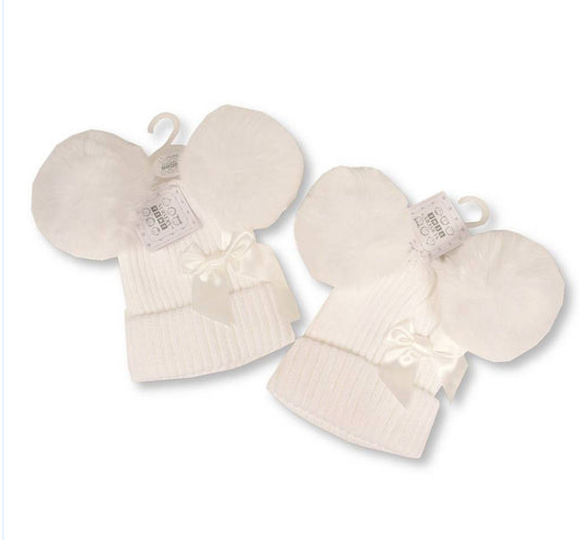 White Double Pom Pom Hat