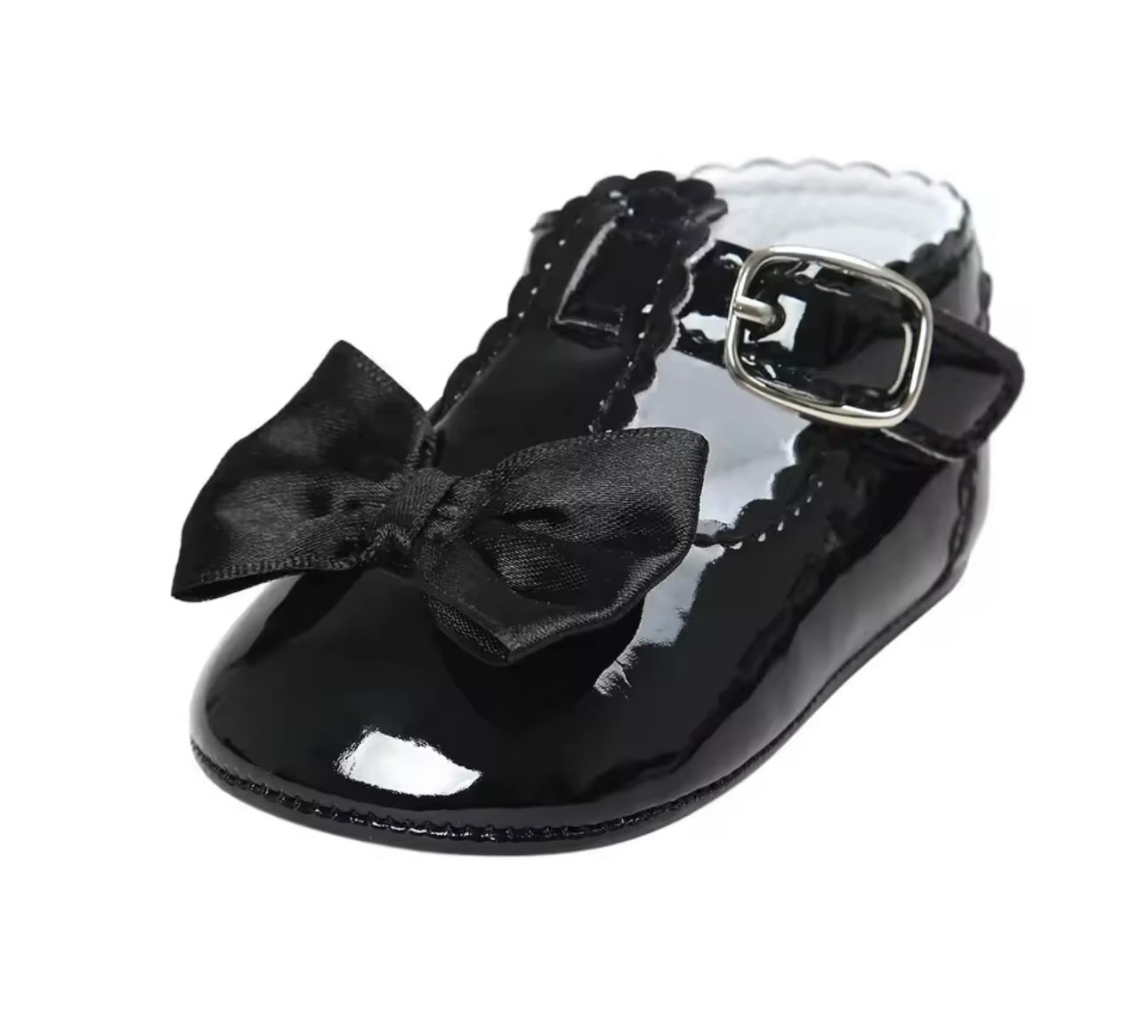 Black bow shoes